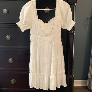 Elegant White Puff Sleeve Dress